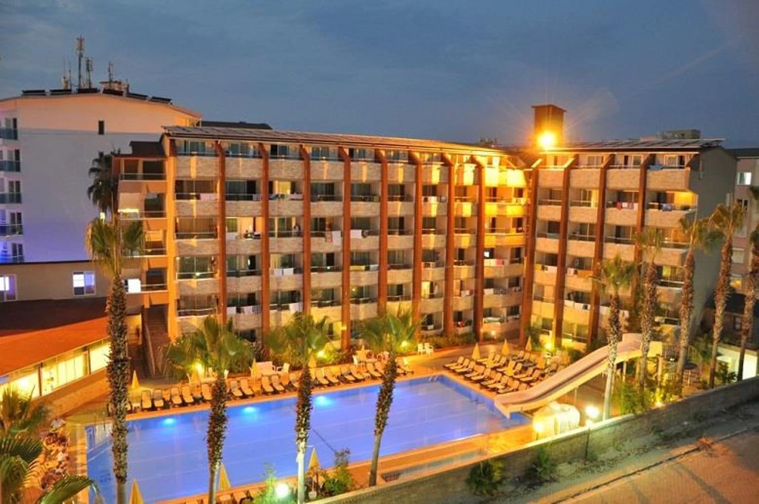 Club Tess Hotel 4*